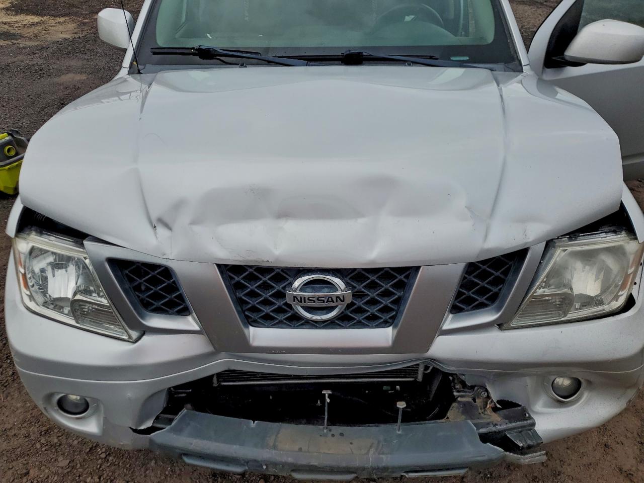 Nissan Frontier S Image 11