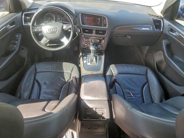 Audi Q5 Premium Plus Image 2