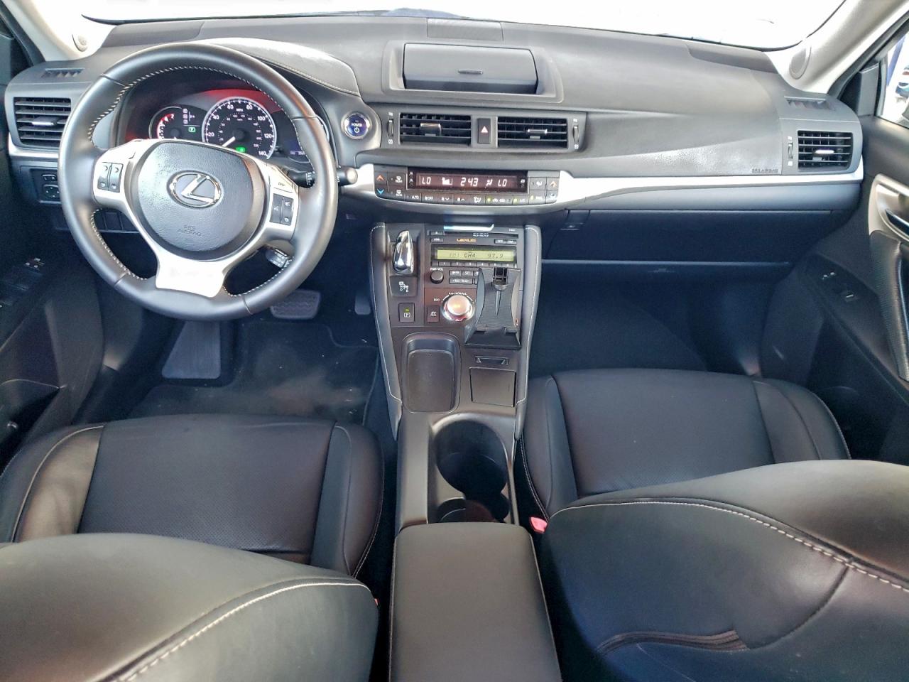 Lexus Ct 200 Image 7