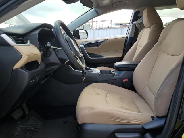 Toyota RAV4 Le Image 6