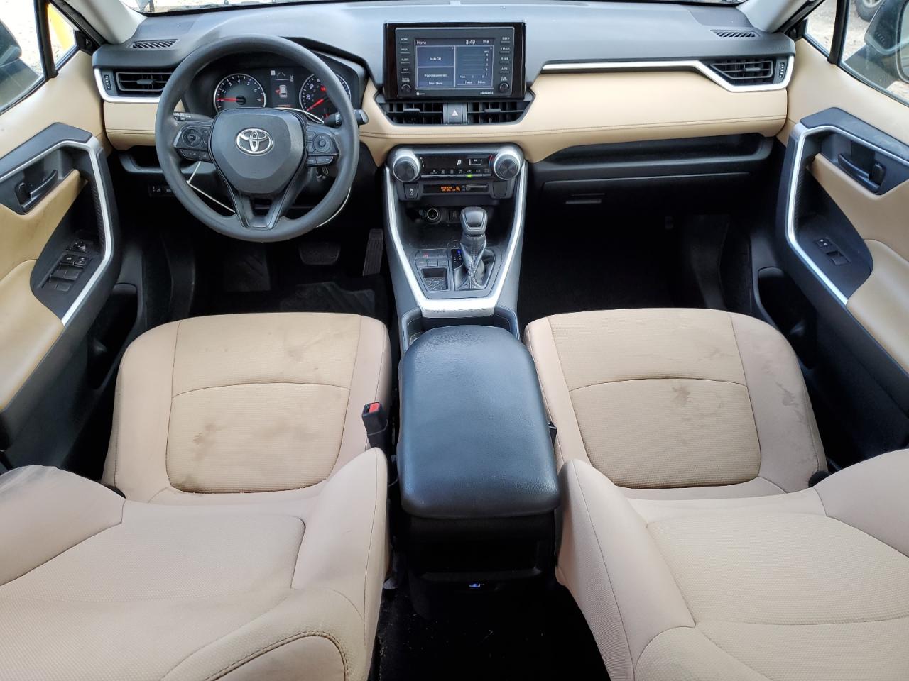 Toyota RAV4 Le Image 9
