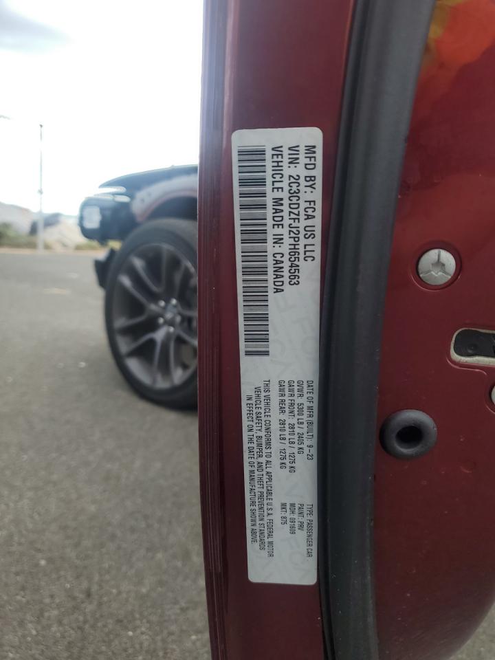 Dodge Challenger R/t Scat Pack Image 11