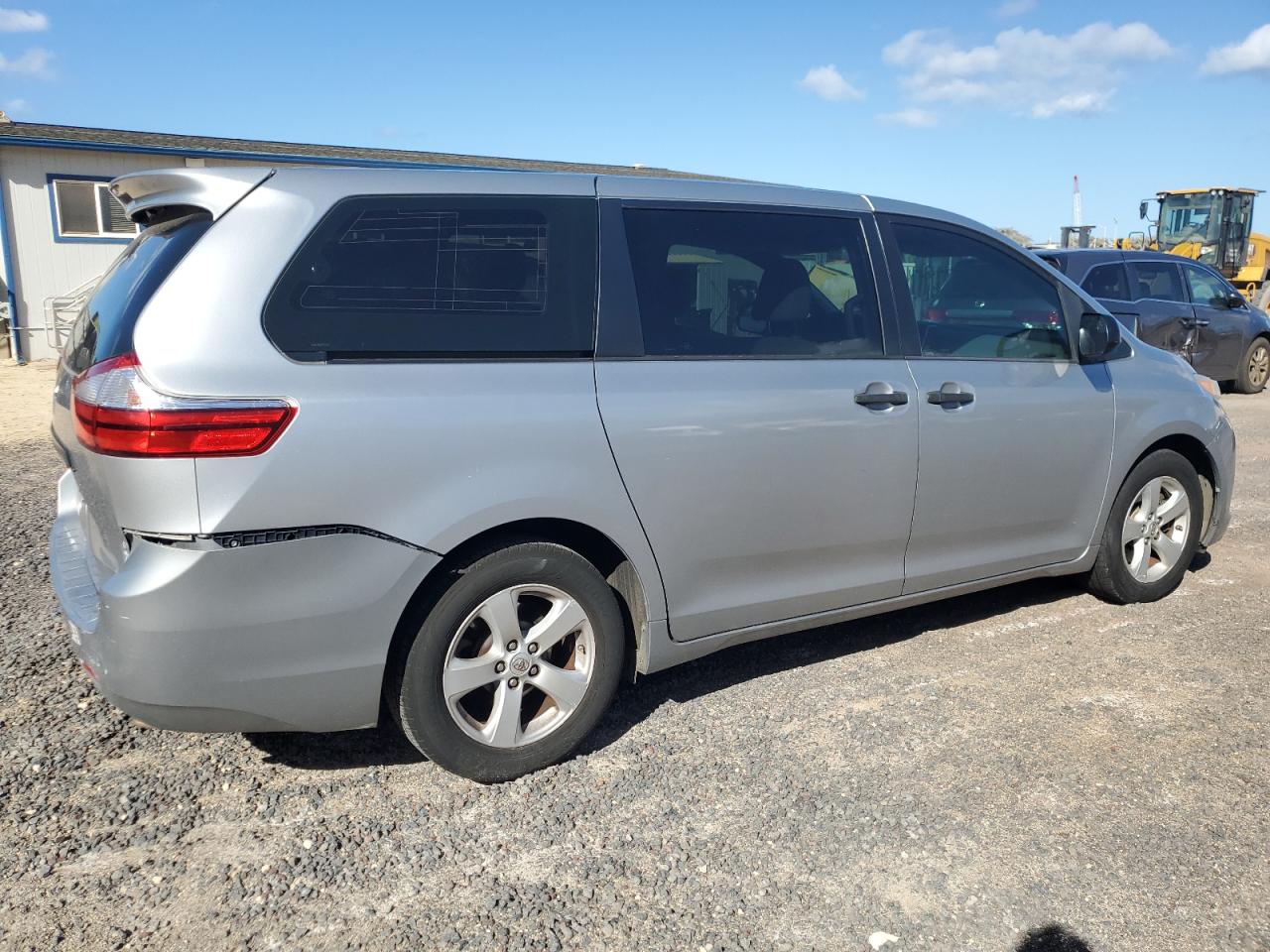 Toyota Sienna Image 6