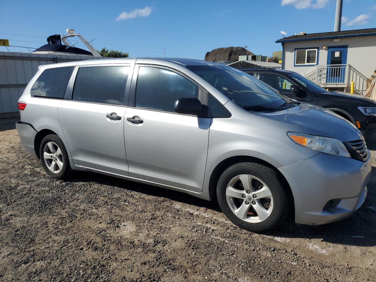 Toyota Sienna Image 4