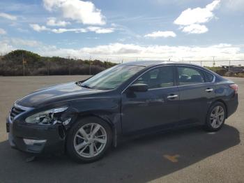  Salvage Nissan Altima