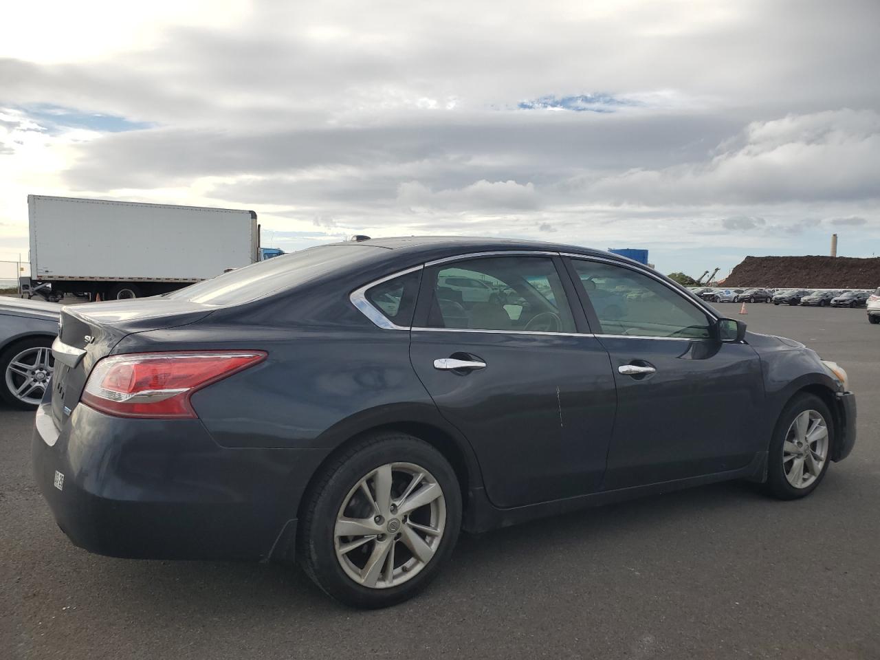 Nissan Altima 2.5 Image 3