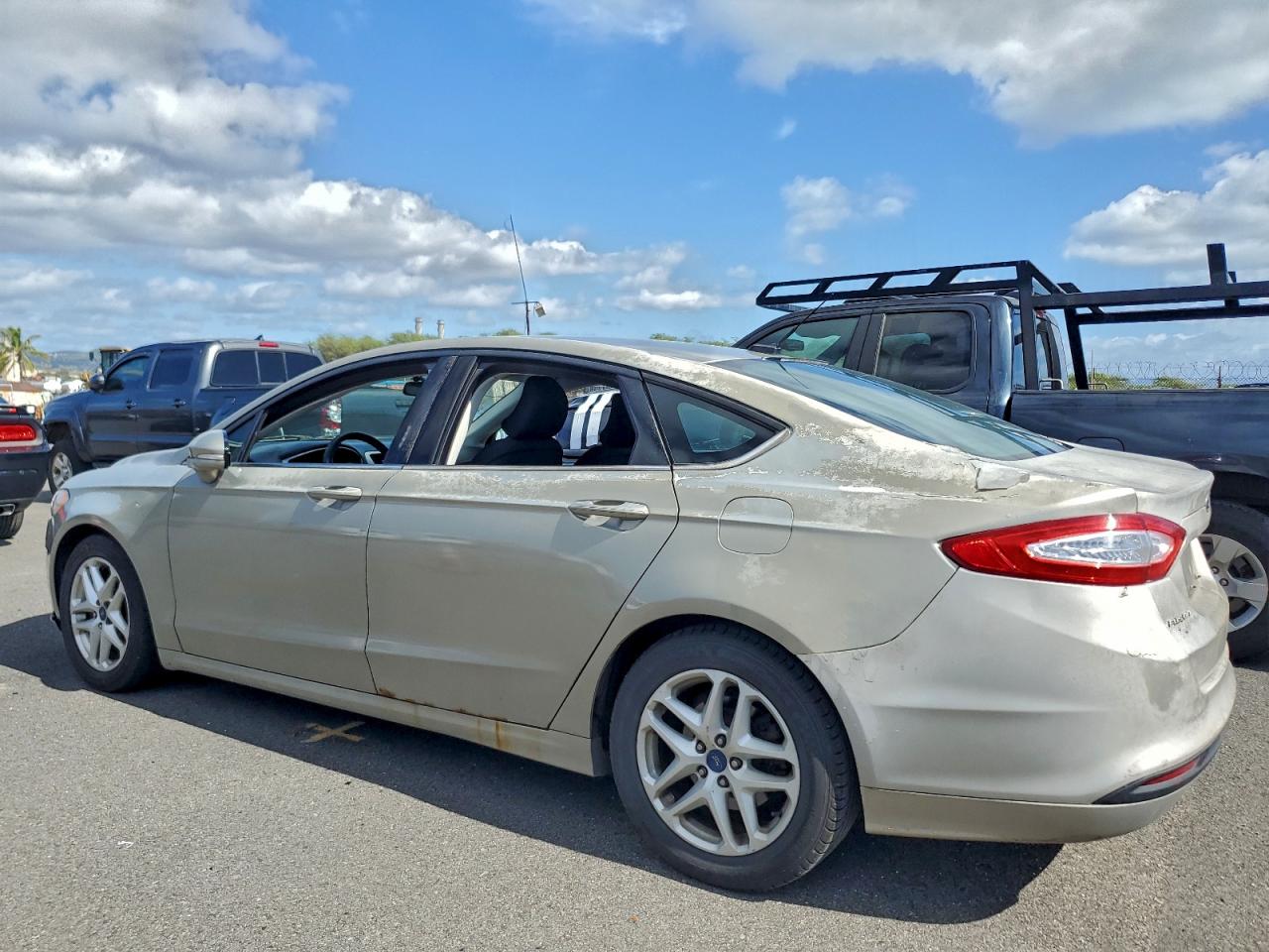 Ford Fusion Se Image 2