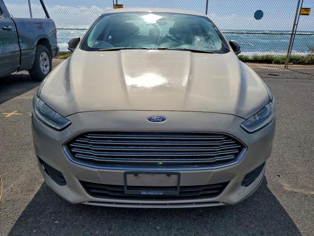 Ford Fusion Se Image 5