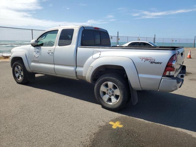 Toyota Tacoma Prerunner Access Cab Image 3