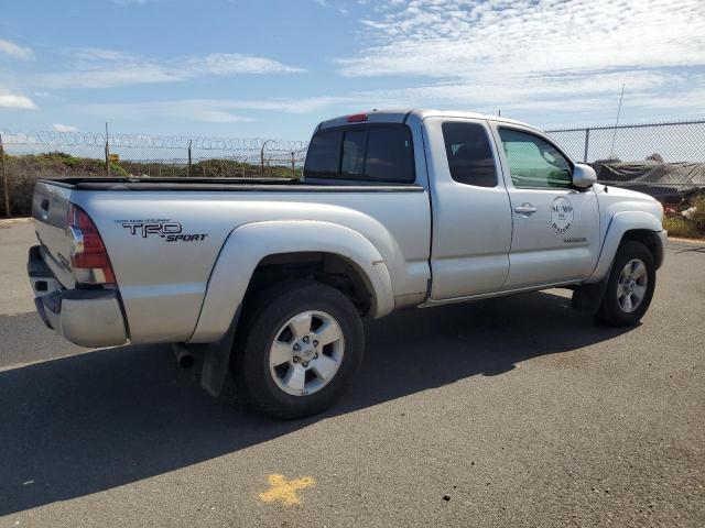Toyota Tacoma Prerunner Access Cab Image 6