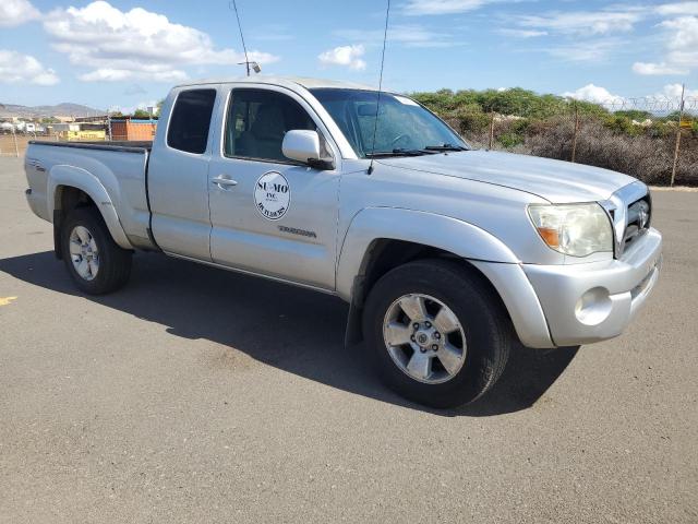 Toyota Tacoma Prerunner Access Cab Image 5