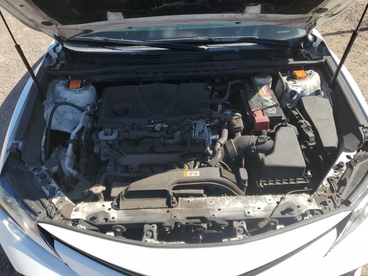 Toyota Camry L Image 3