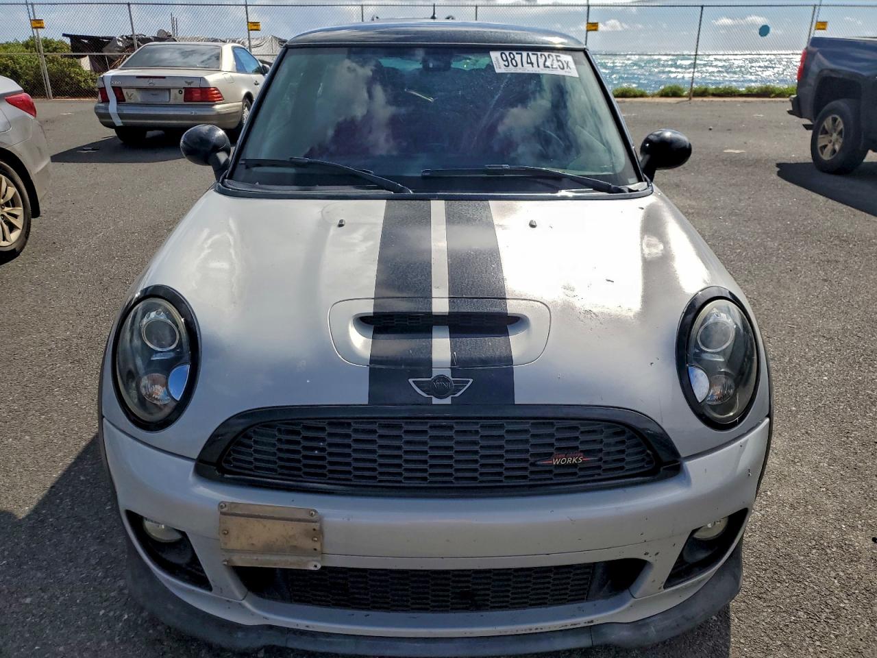 MINI Cooper S Image 2