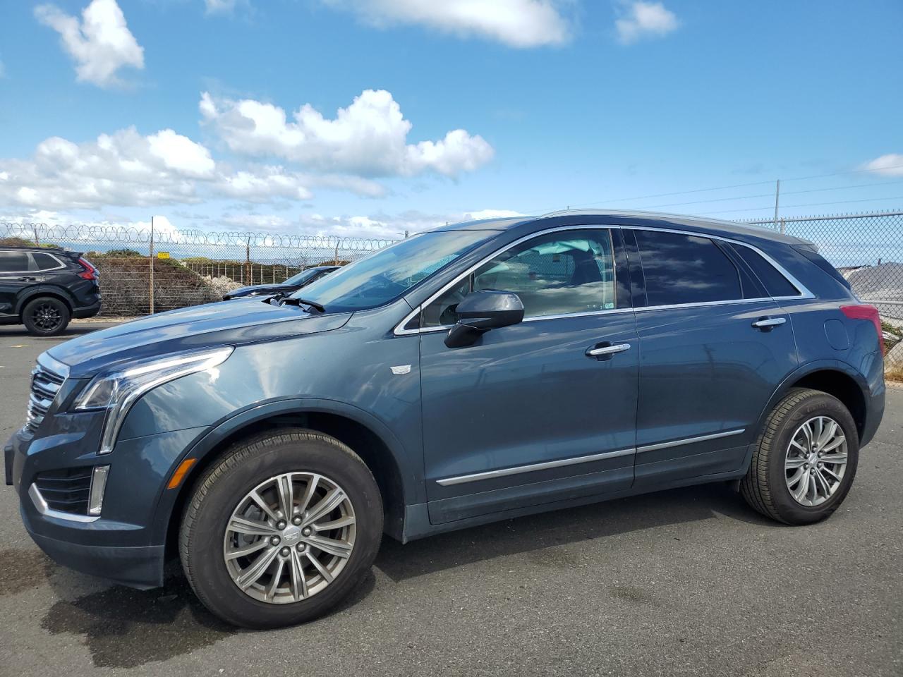 Cadillac XT5 Luxury Image 1