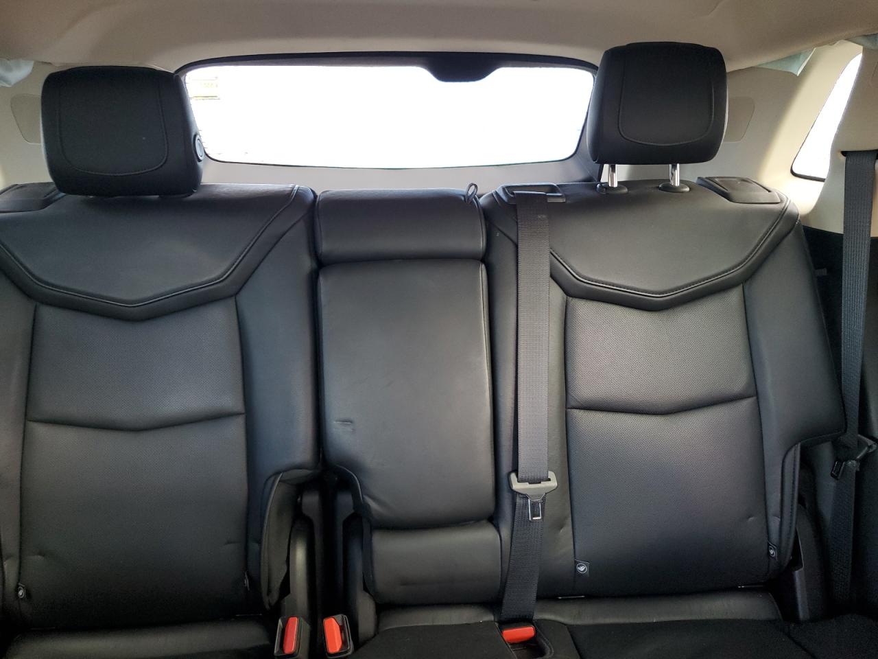 Cadillac XT5 Luxury Image 6