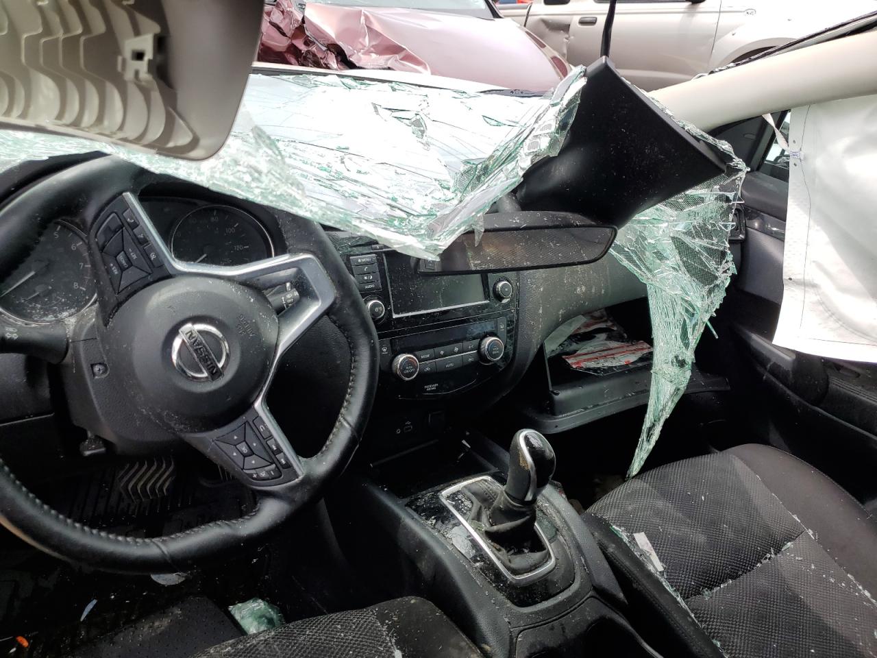 Nissan Rogue Sv Image 13