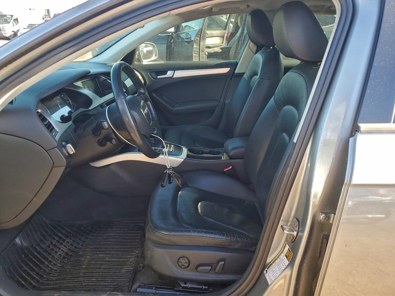 Audi A4 Premium Image 5