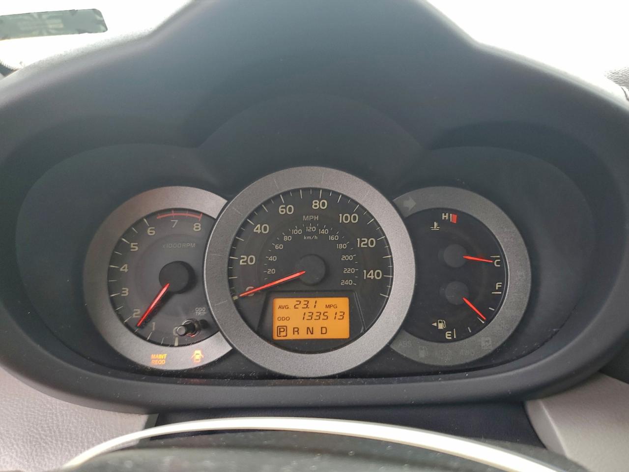 Toyota RAV4 Limited Image 11