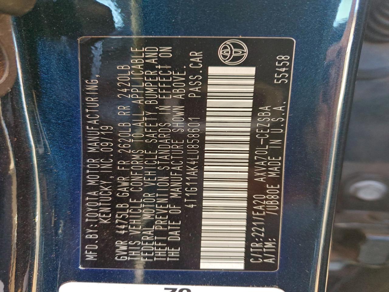 Toyota Camry Se Image 12