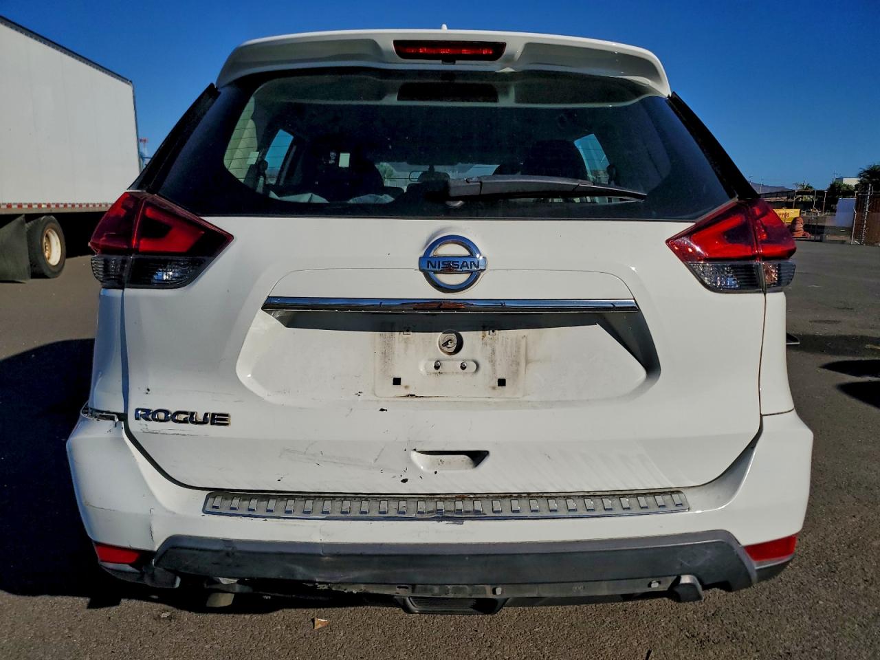 Nissan Rogue S Image 11