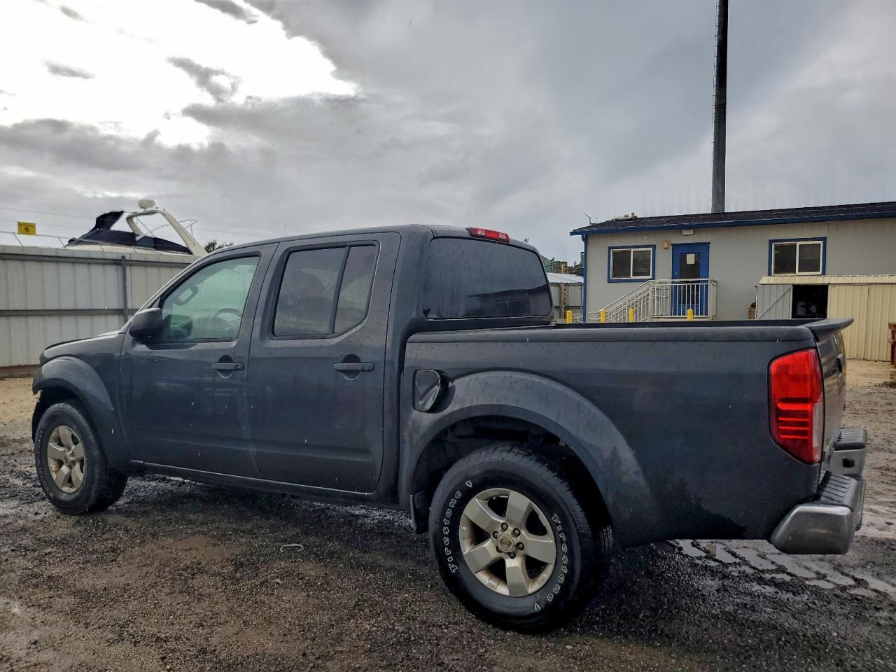 Nissan Frontier S Image 5