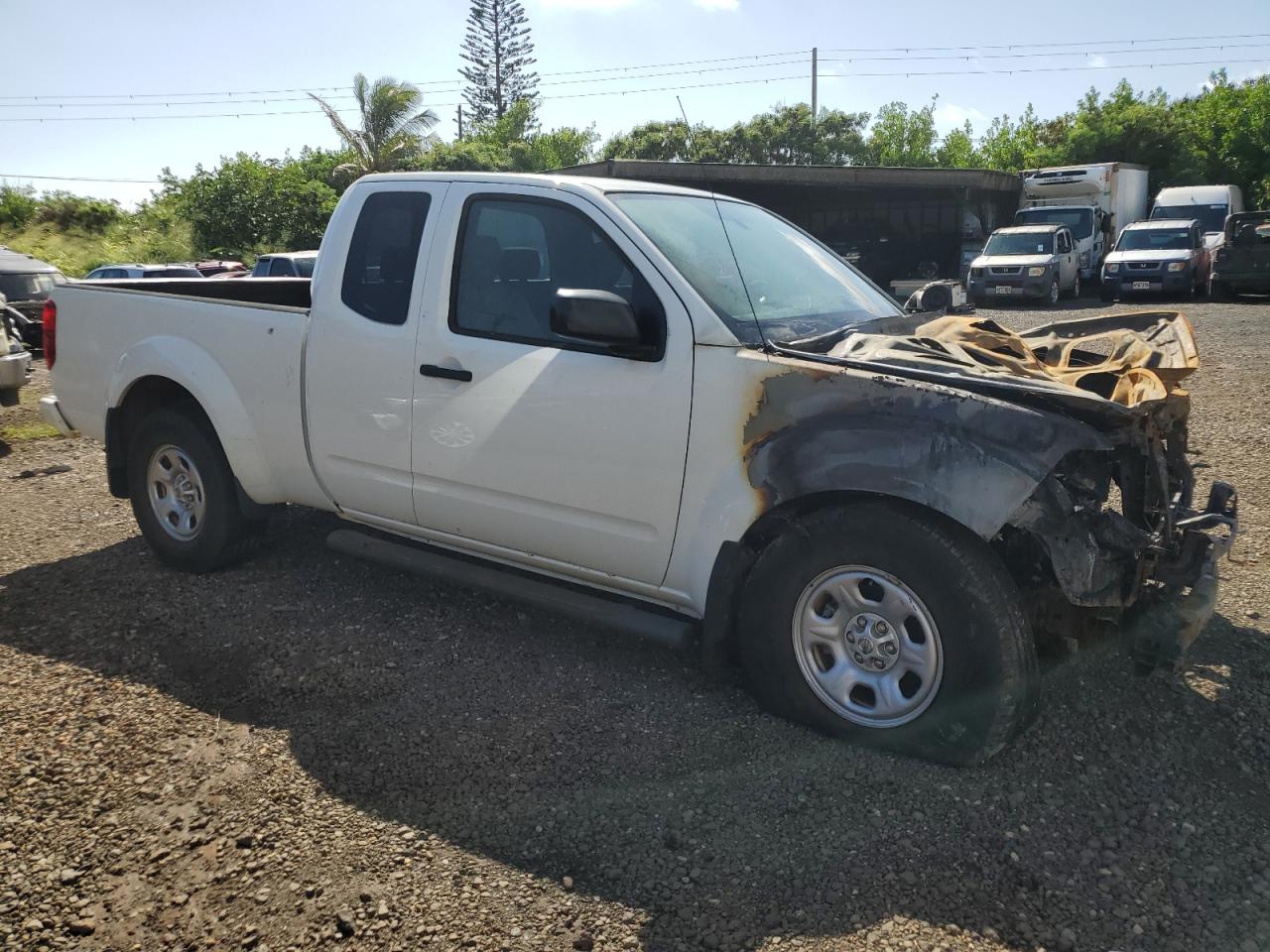 Nissan Frontier S Image 2