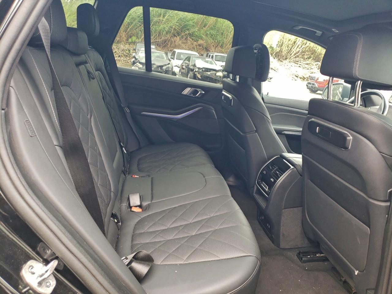 BMW X Series Sdrive 40i Image 4