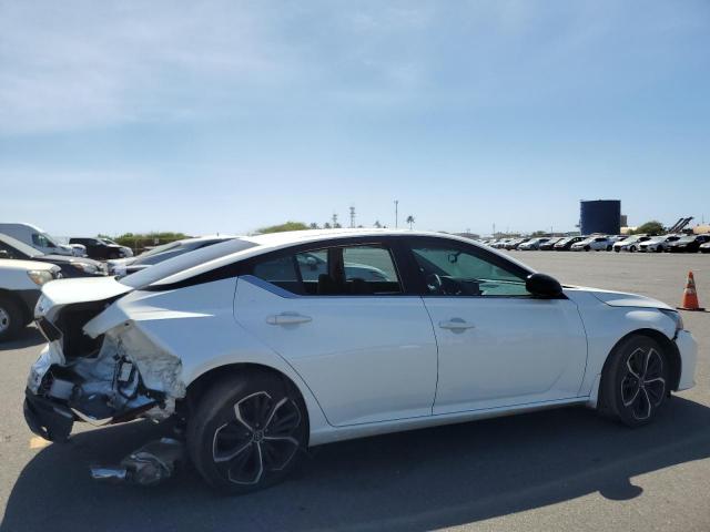 Nissan Altima Sr Image 11