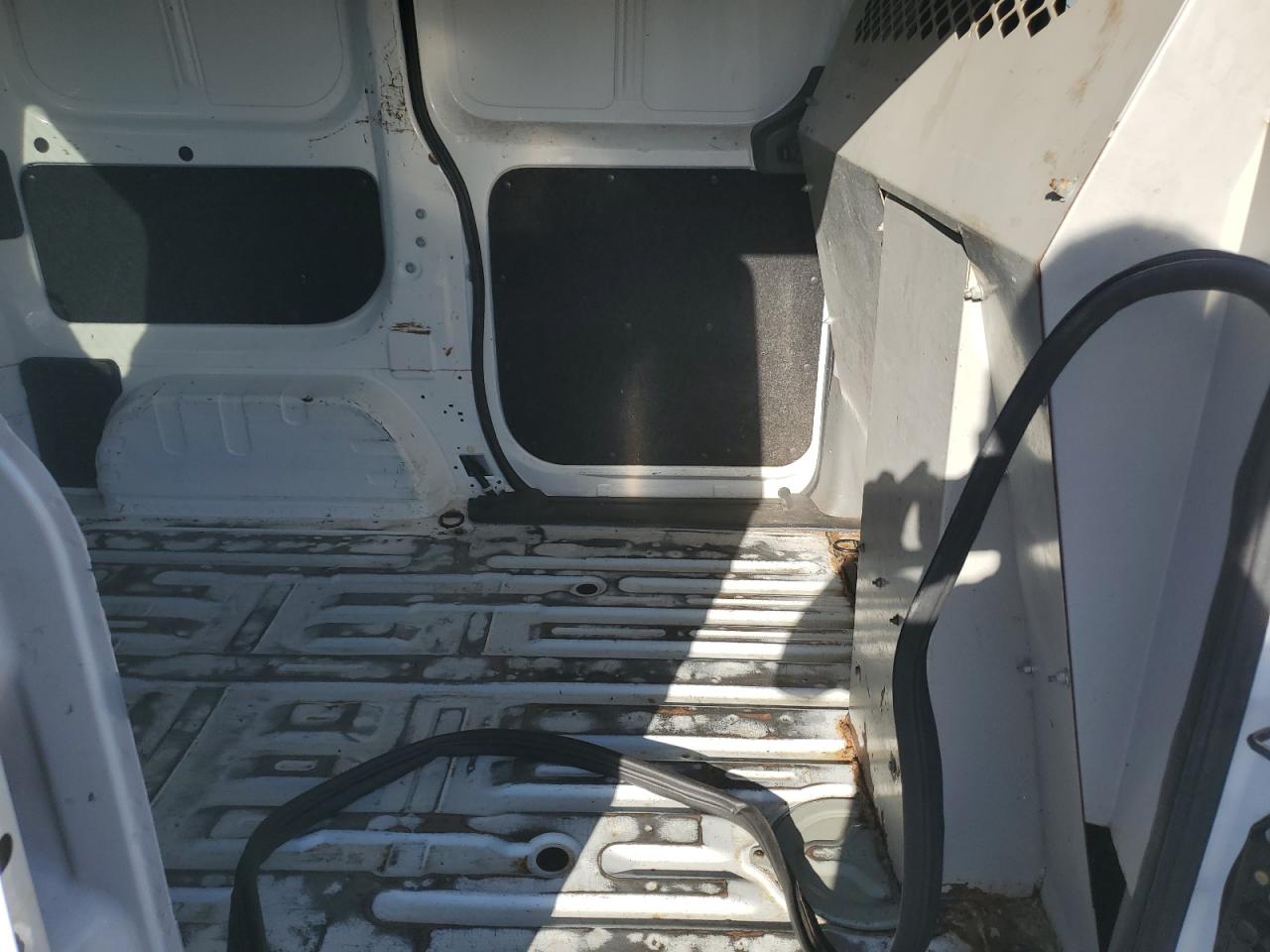 Chevrolet Express Lt Image 9