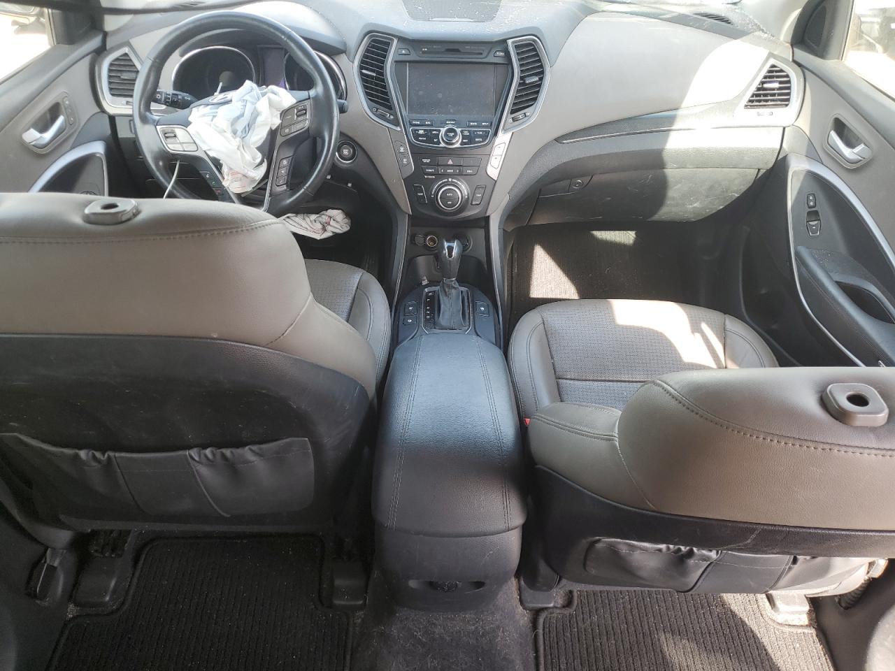 Hyundai SANTA FE Image 5