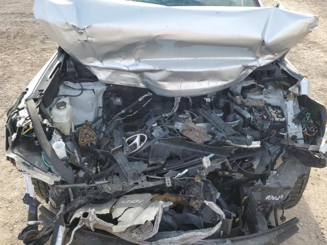 Hyundai SANTA FE Image 13