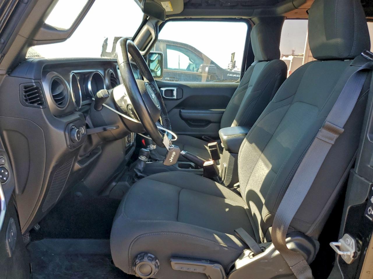 Jeep Wrangler Sport Image 4