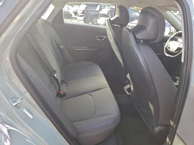 Kia K4 Lx Lx Image 2