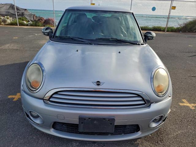 MINI Cooper Image 12