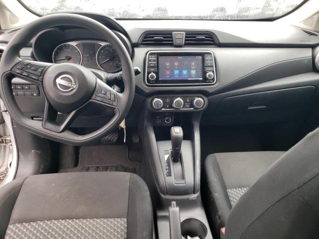 Nissan Versa S Image 10