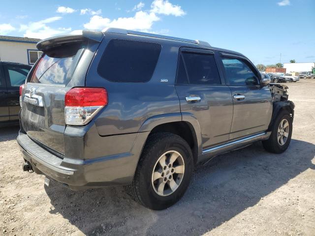 Toyota 4Runner Sr5 Image 2