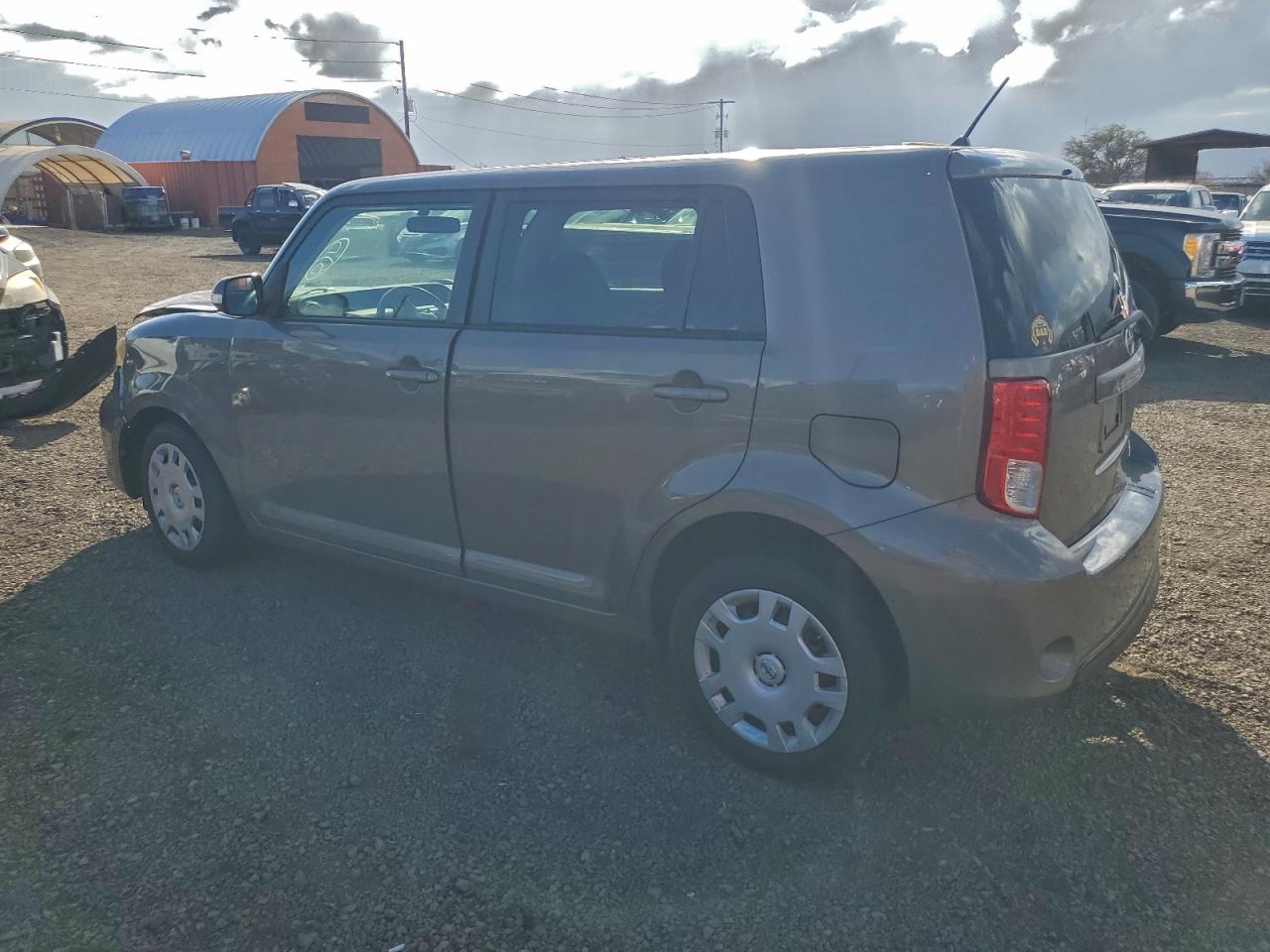 Toyota Scion Image 3