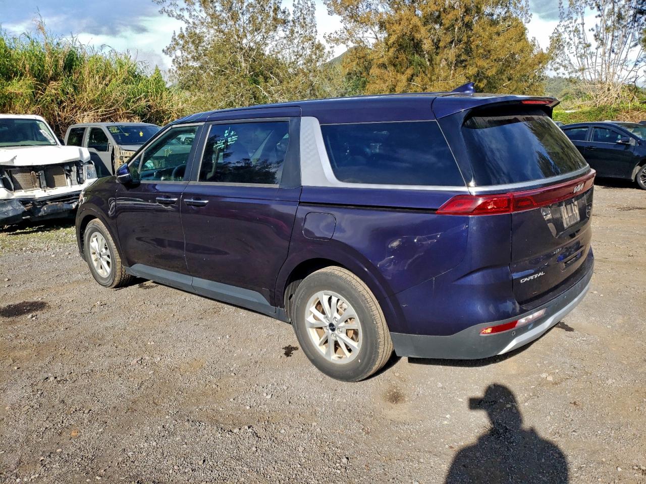 Kia Carnival Lx Image 3