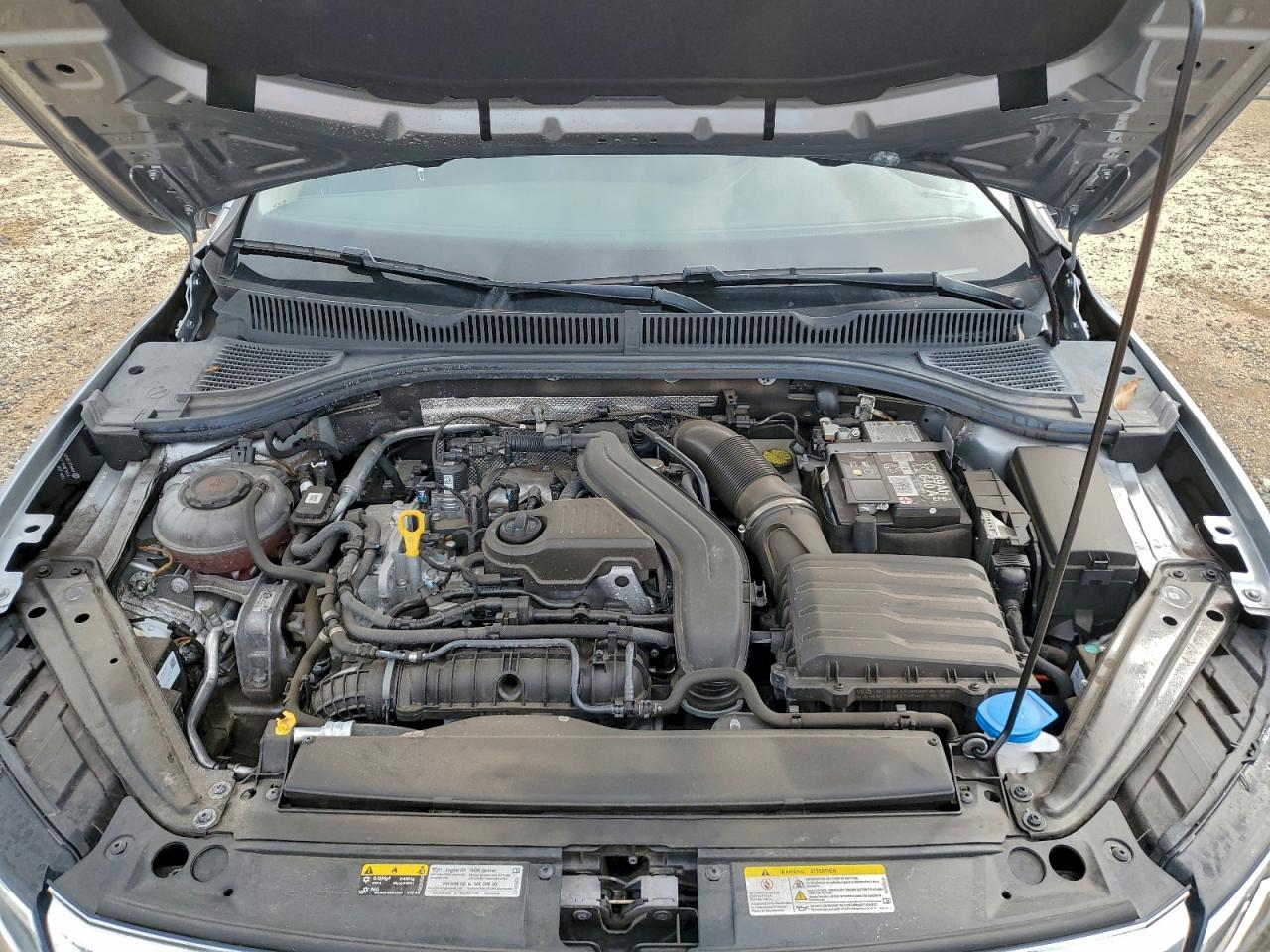 Volkswagen Jetta S Image 8