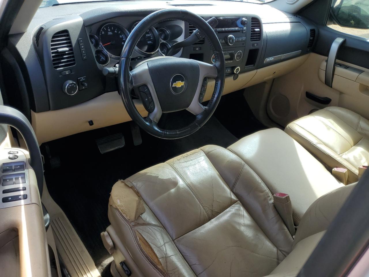 Chevrolet Silverado C1500 Lt Image 12