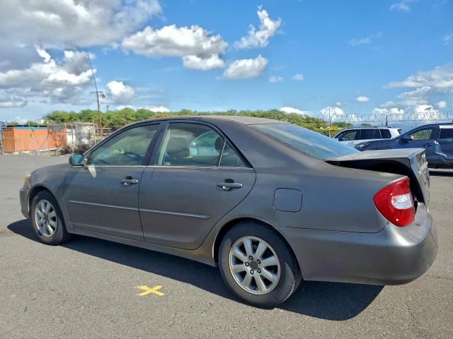 Toyota Camry Le Image 2