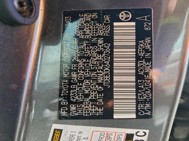 Toyota Camry Le Image 9