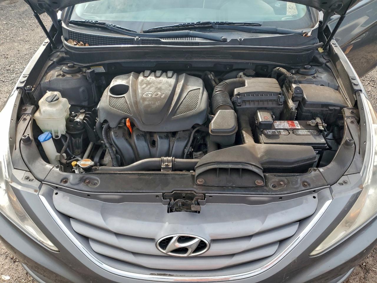 Hyundai SONATA Gls Image 8