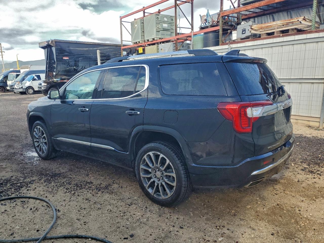 GMC Acadia Denali Image 10