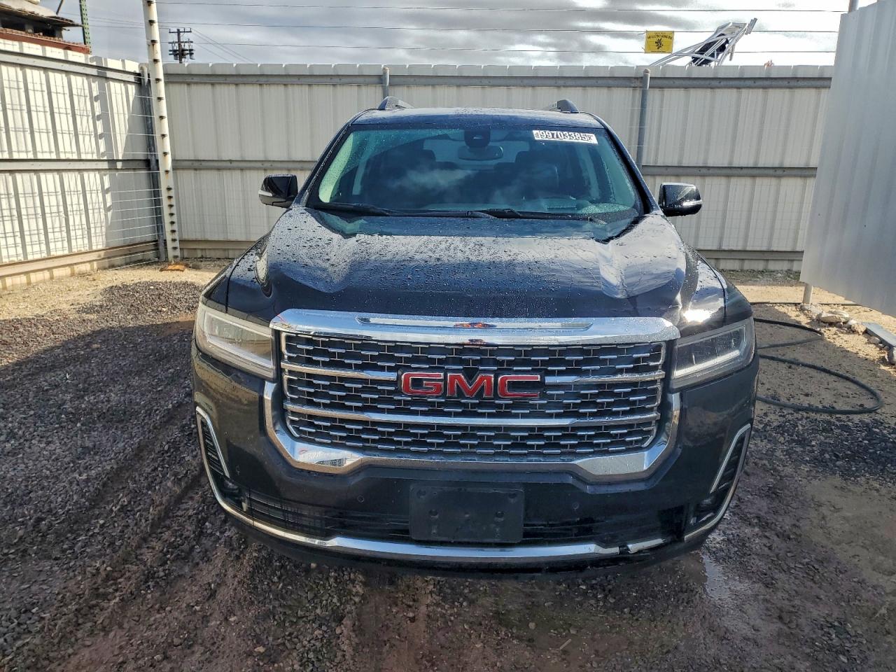 GMC Acadia Denali Image 4