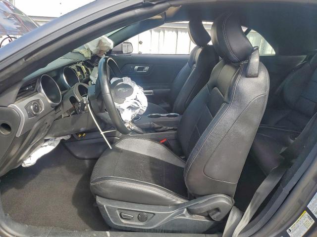 Ford Mustang Image 5