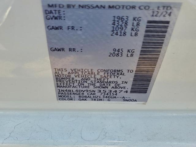 Nissan Altima Sv Image 11