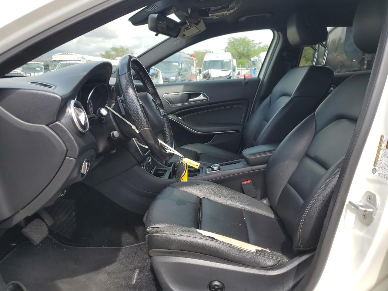 Mercedes-Benz GLA 250 Image 5